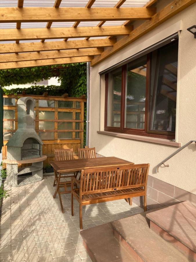 Ferienwohnung Am Saarweg แมร์ซิก ภายนอก รูปภาพ